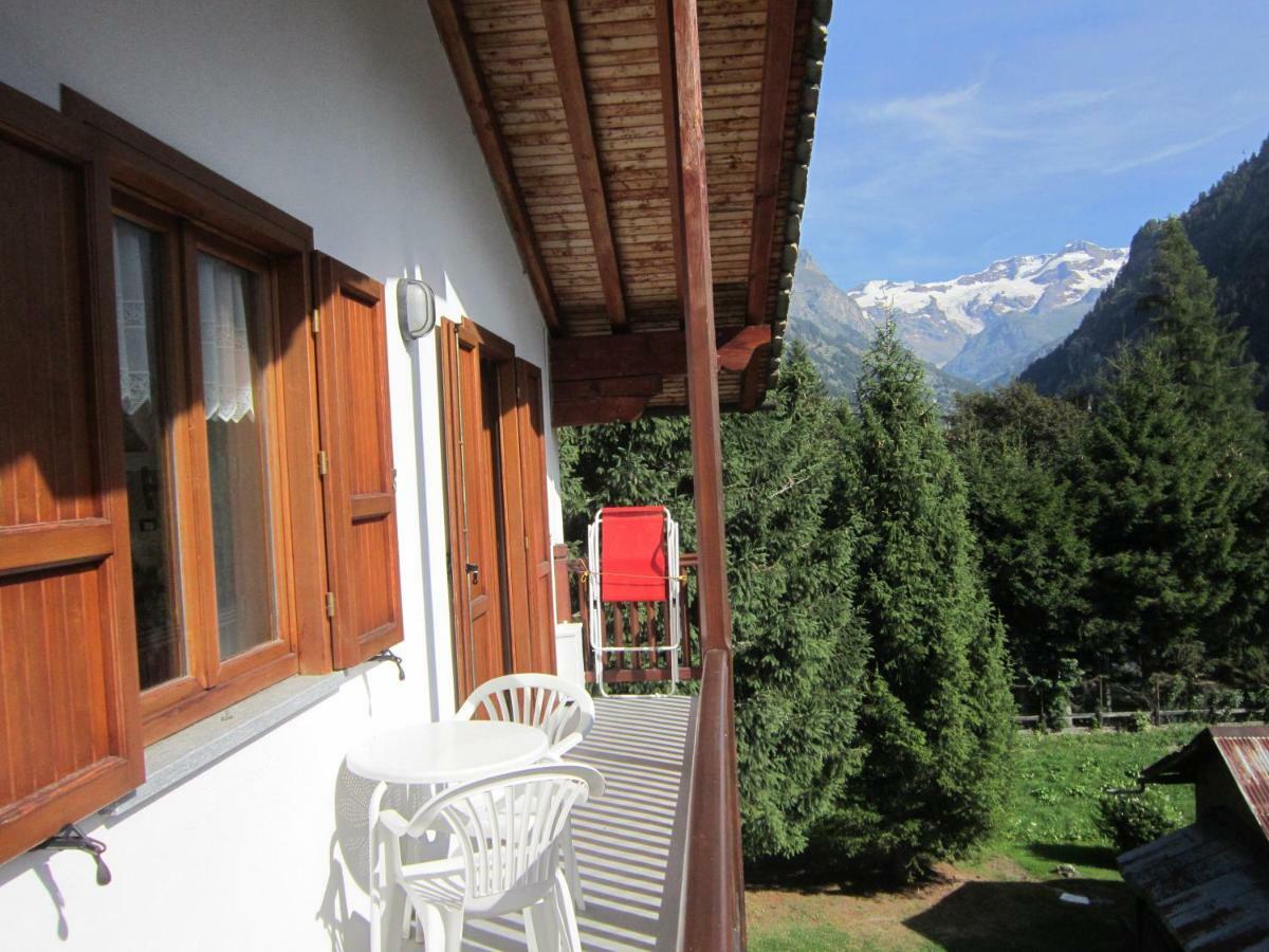 Residence Delapierre Gressoney-Saint-Jean Εξωτερικό φωτογραφία